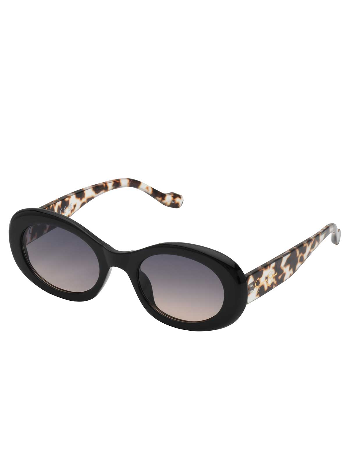 Iconic Vintage Oval Sunglasses - Black
